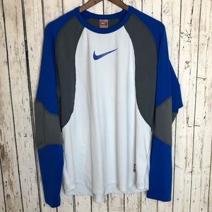 NIKE training long sleeve men’s top